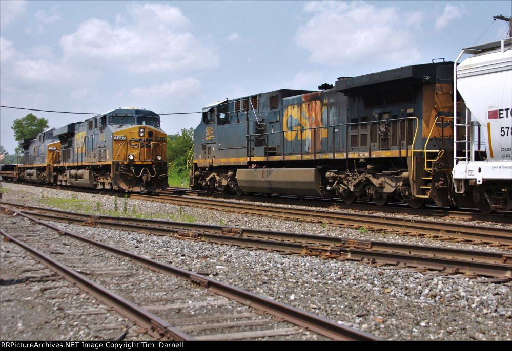 CSX 5442 on M364